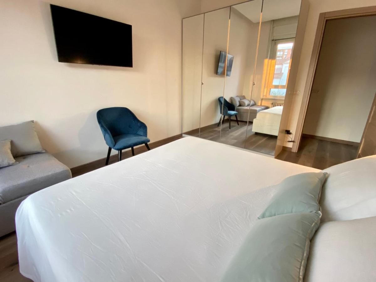 Suite Boutique Moscova Мілан Екстер'єр фото