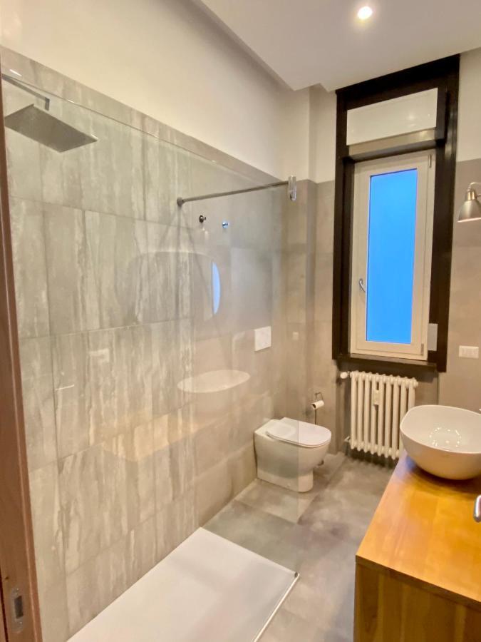 Suite Boutique Moscova Мілан Екстер'єр фото