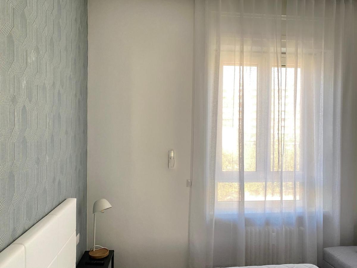 Suite Boutique Moscova Мілан Екстер'єр фото