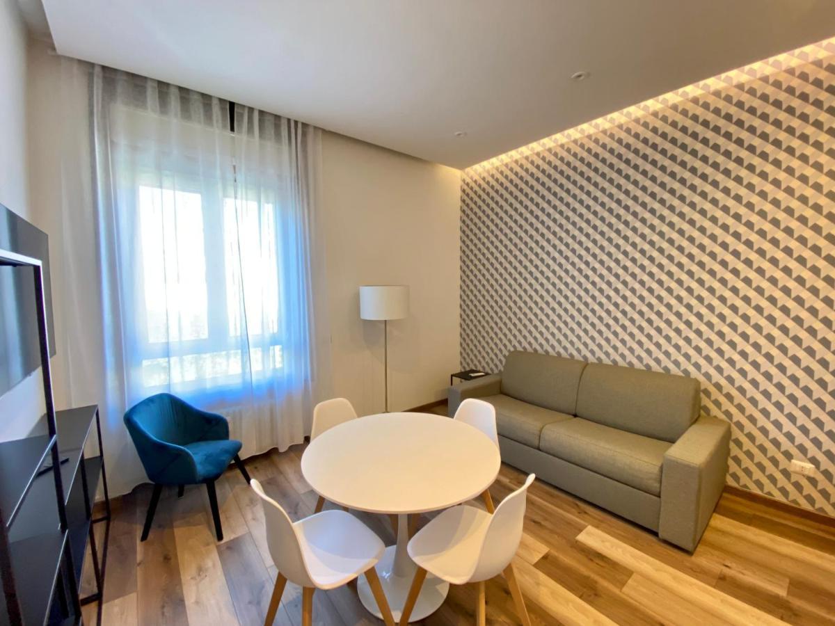 Suite Boutique Moscova Мілан Екстер'єр фото