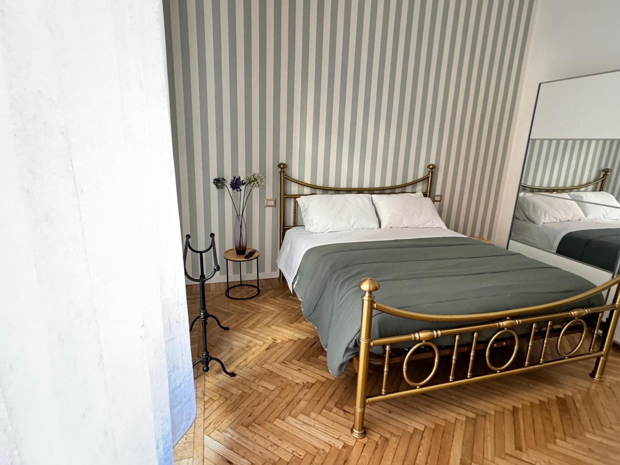 Suite Boutique Moscova Мілан Екстер'єр фото